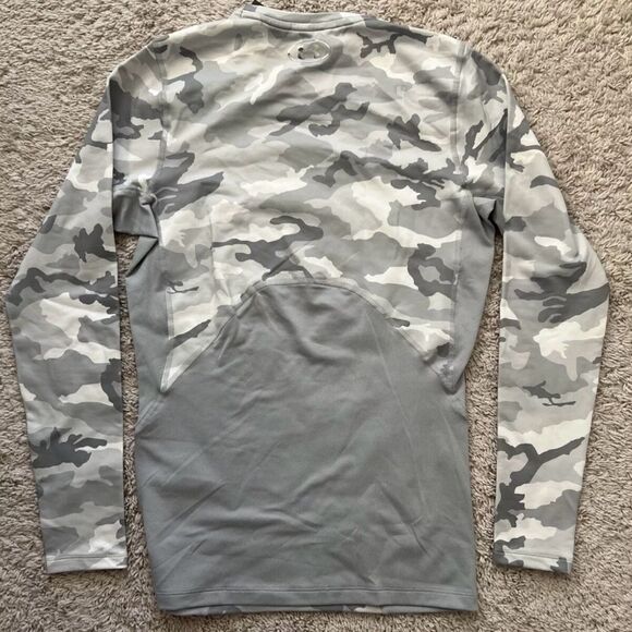 Under Armour UA Coldgear Infared Camo Compression L/S Shirt - Picture 6 of 9
